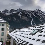 L'outa - Center Of - Mont-blanc View * Chamonix