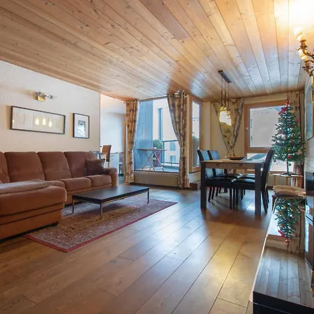 L'outa - Center Of - Mont-blanc View Апартаменты